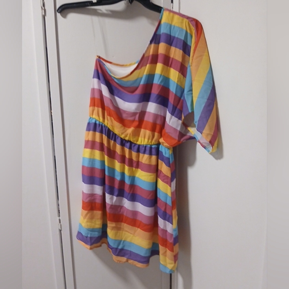 Fantastic Farm Rainbow Woman Dress Size M - Picture 7 of 10